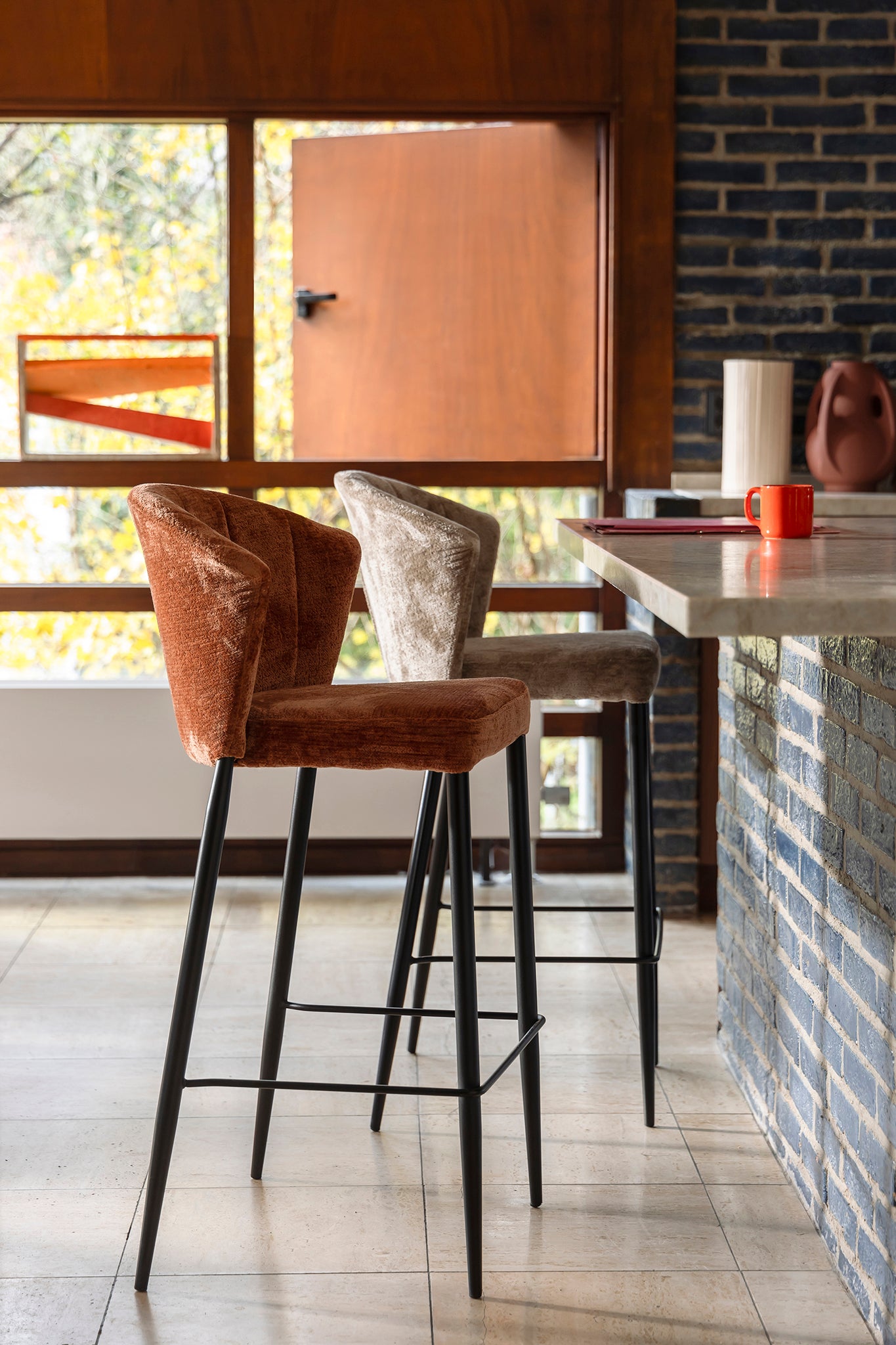 Georgia Bar Chair