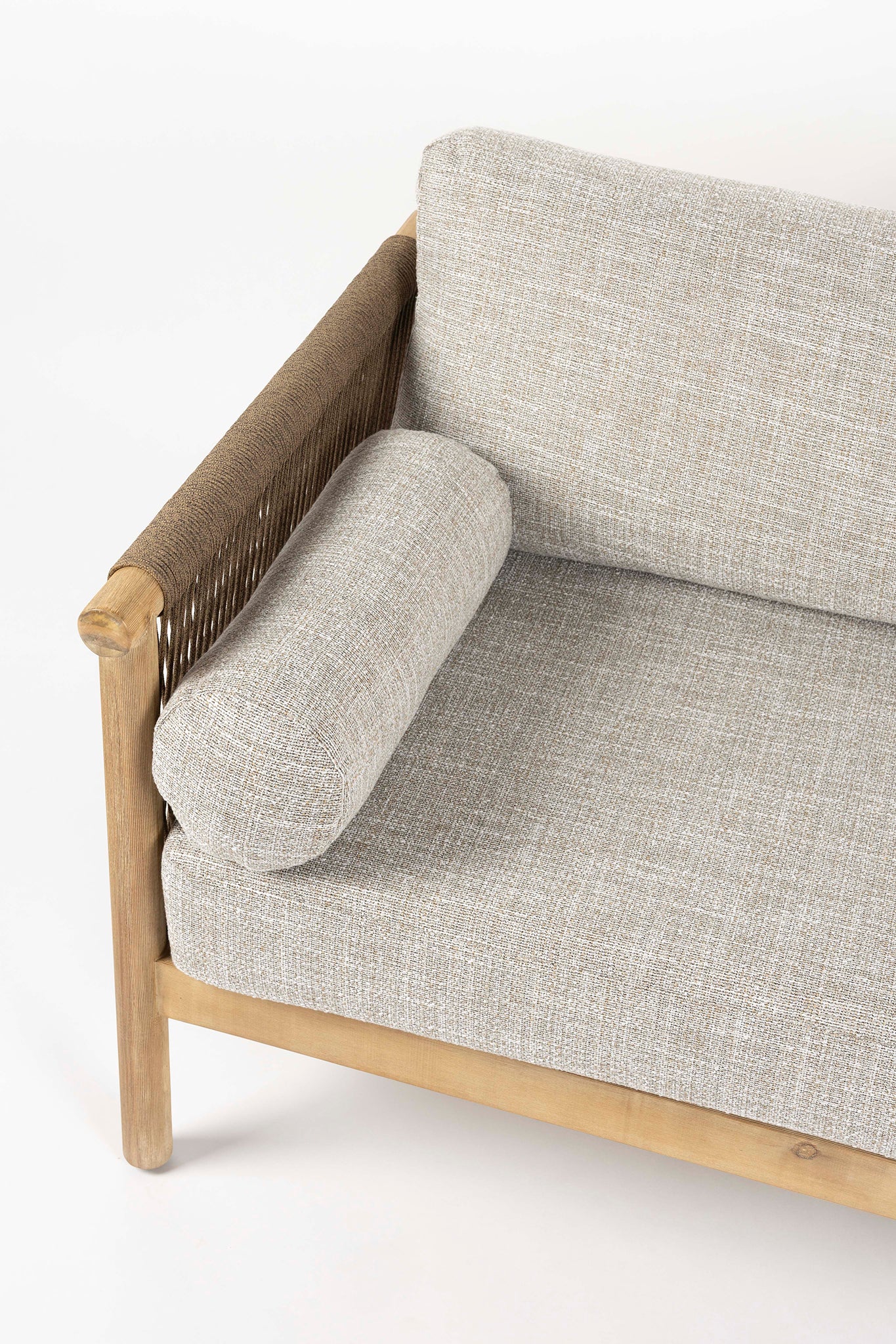 Oasis Outdoor Lounge Chair