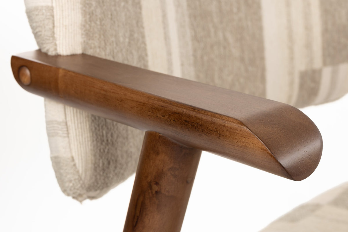 Sara Chair