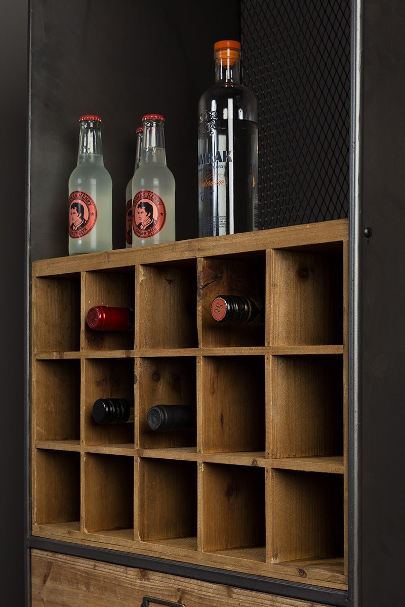 Vino Cabinet