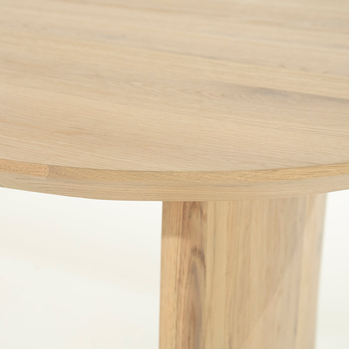 Dex Oak Wood Dining Table