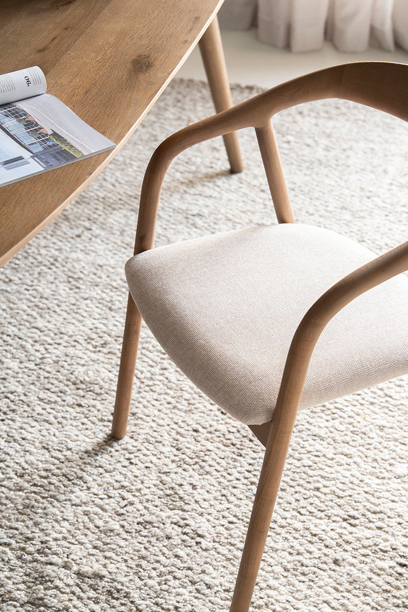 Rayven Chair
