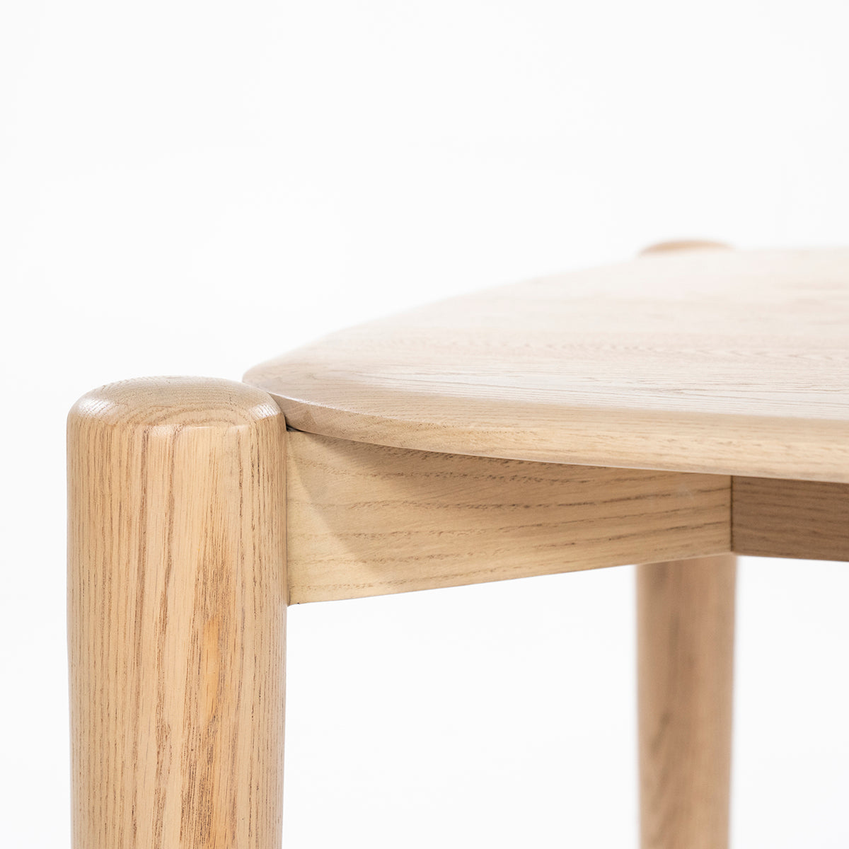 Selbu Oak Wood Dining Table