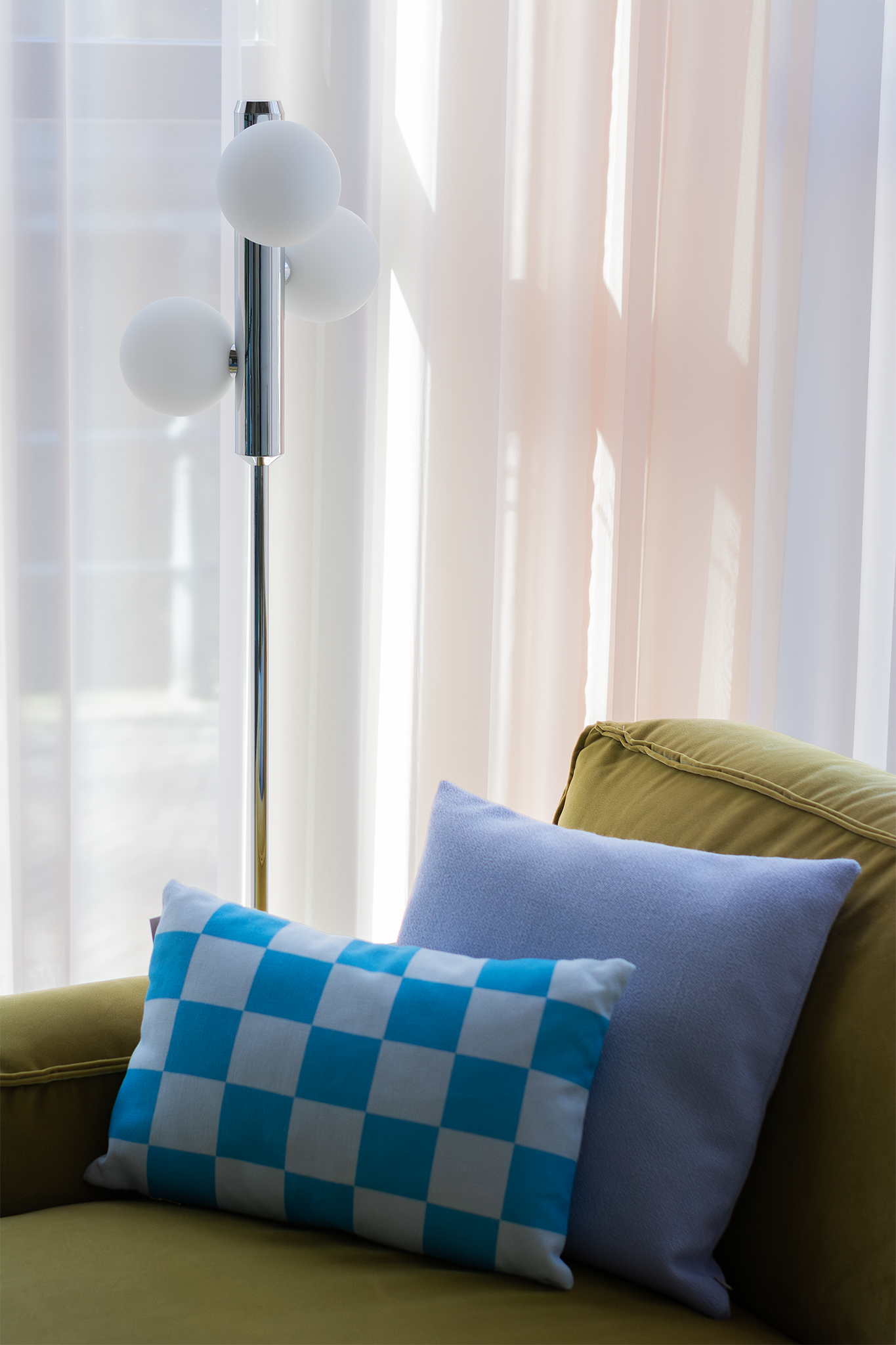 Kaktee Floor Lamp
