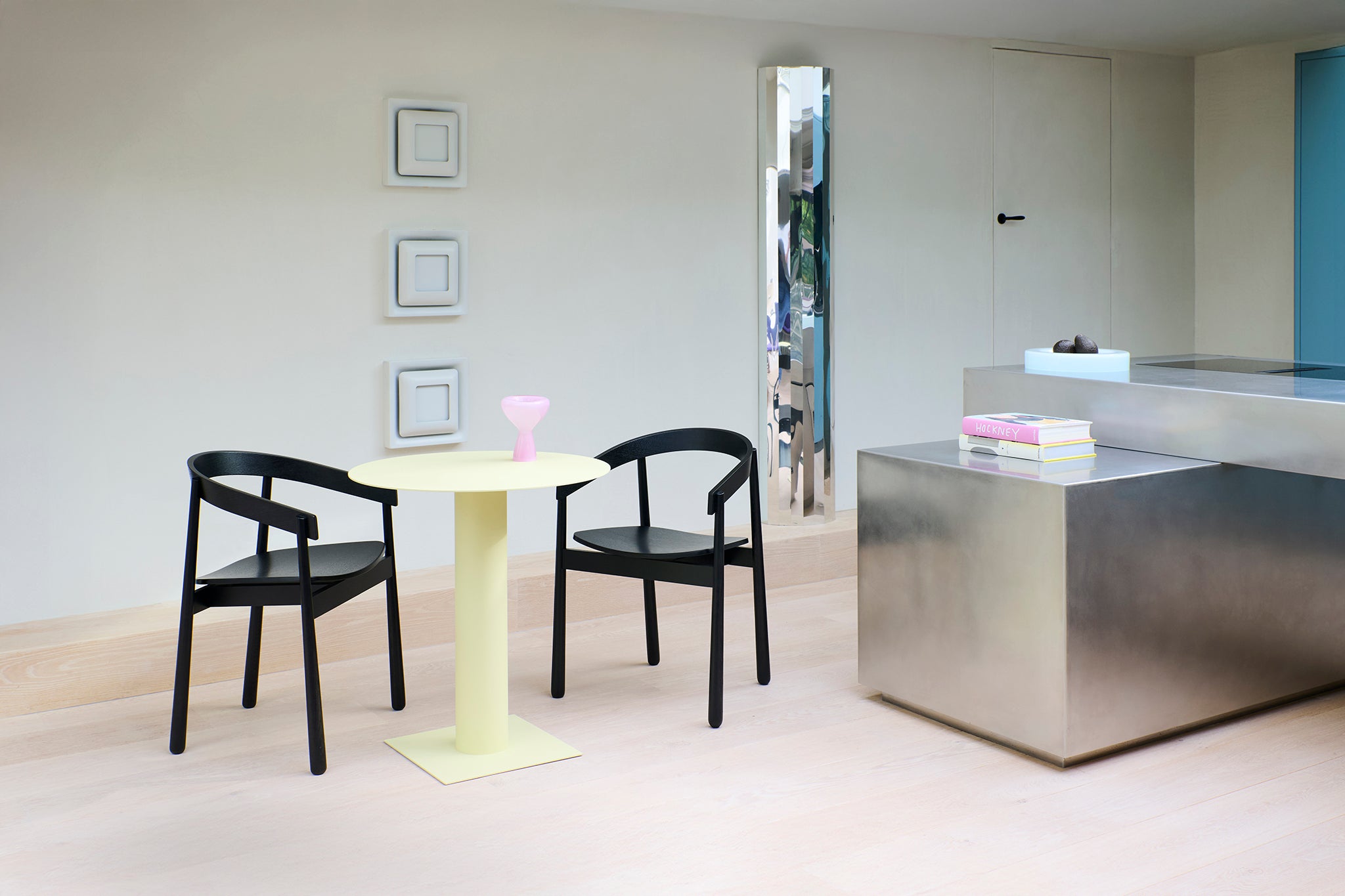 Kit Bistro Table