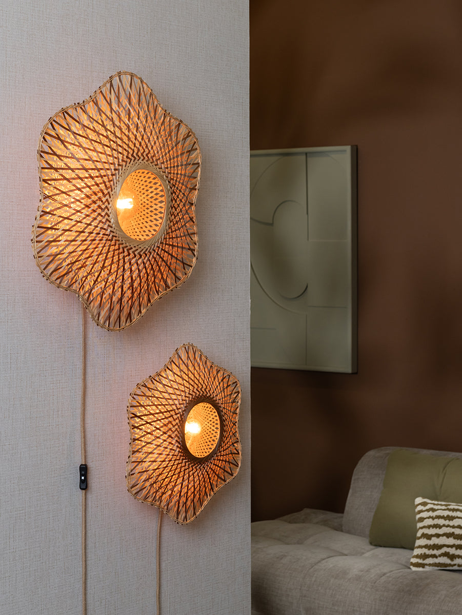 Madura Wall Lamp