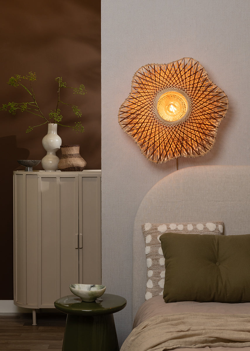 Madura Wall Lamp