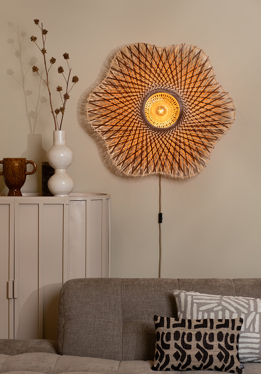 Madura Wall Lamp