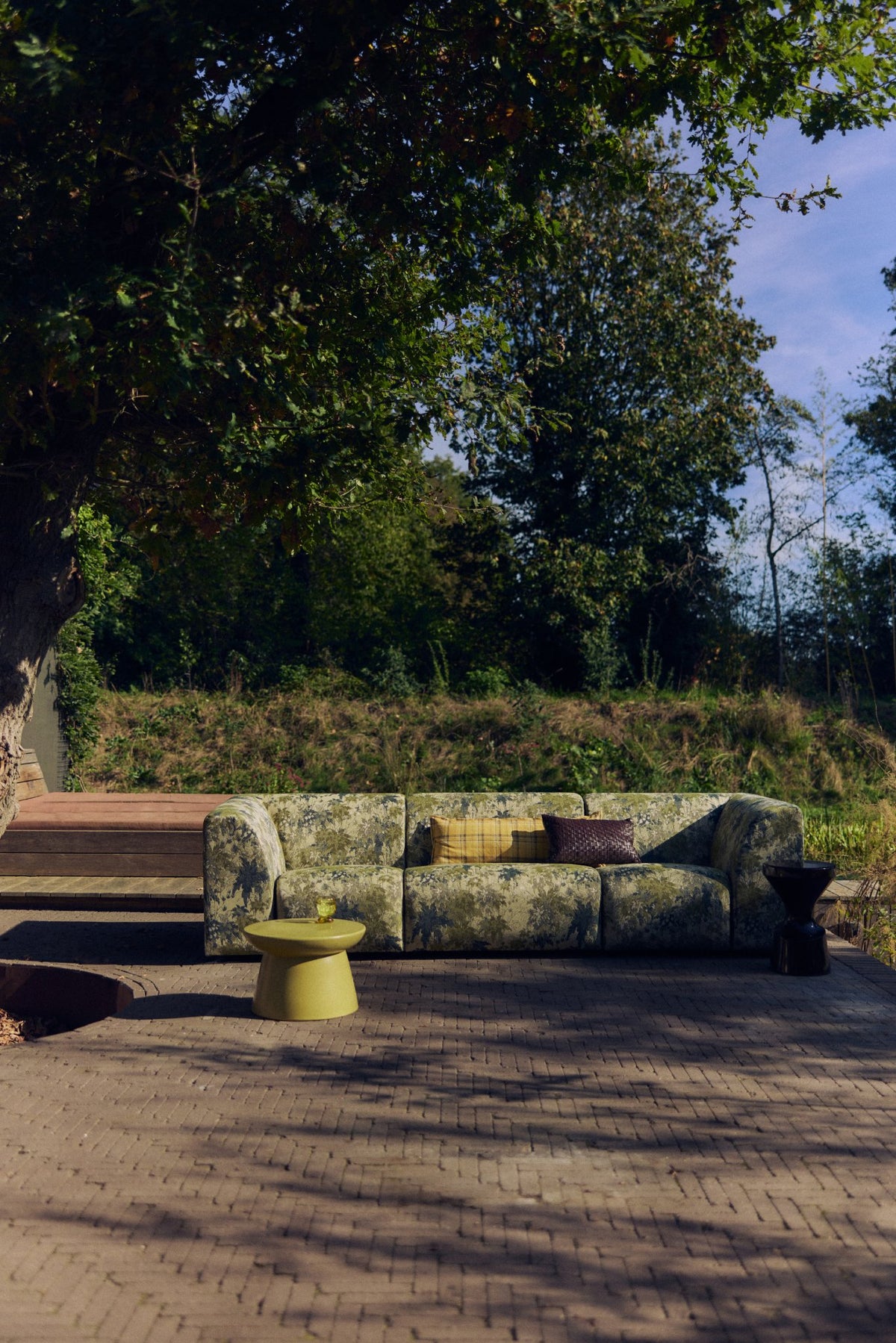 Bronco Outdoor Couch - Element Left End
