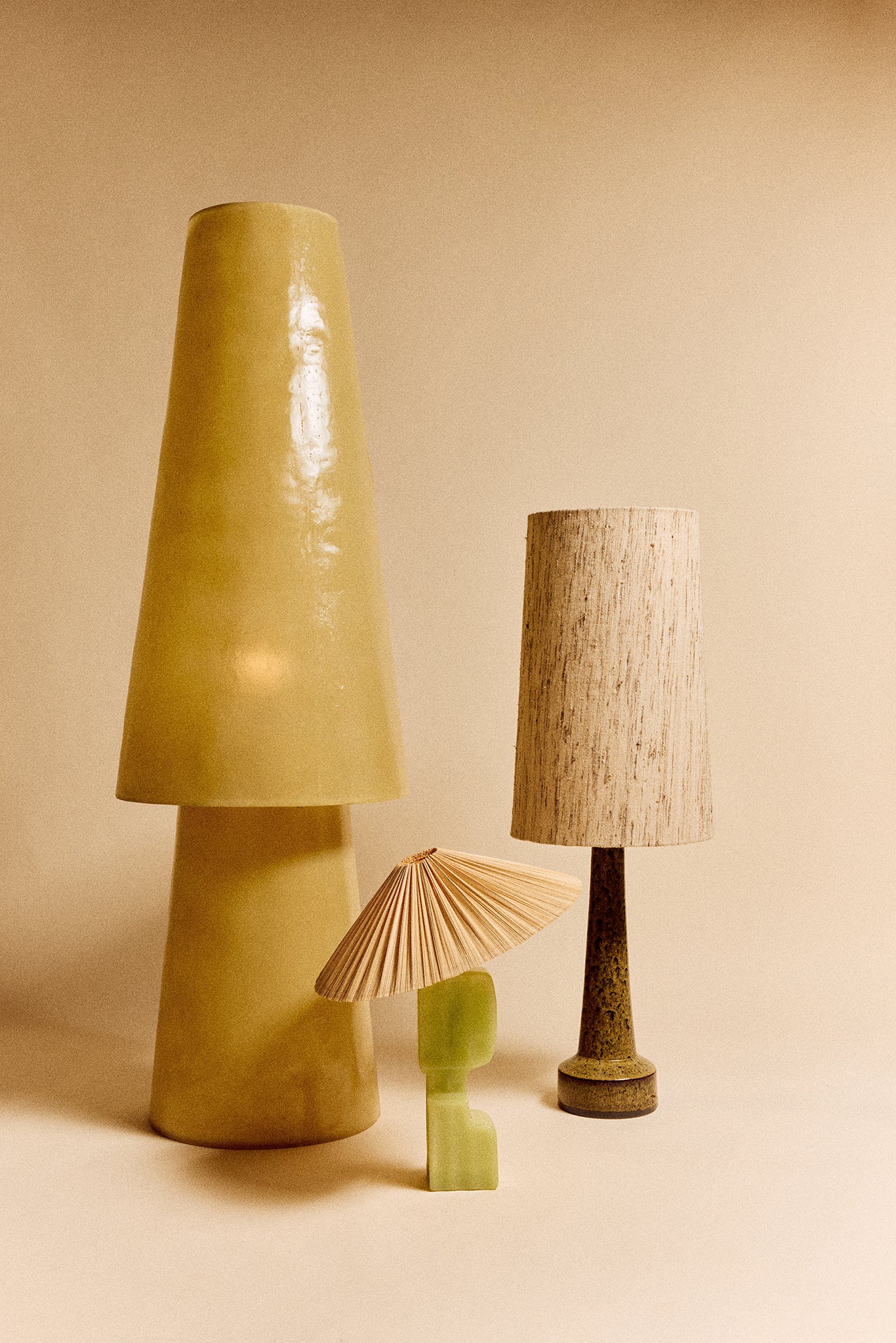 Glassfiber Soft Green Floor Lamp