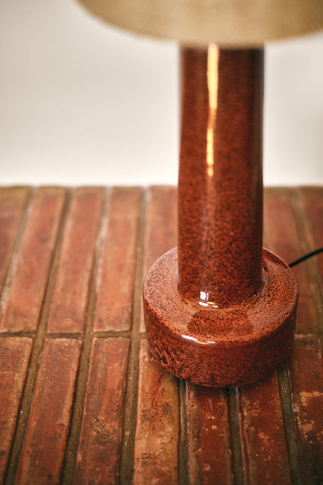 Retro Stoneware Medium Lampbase