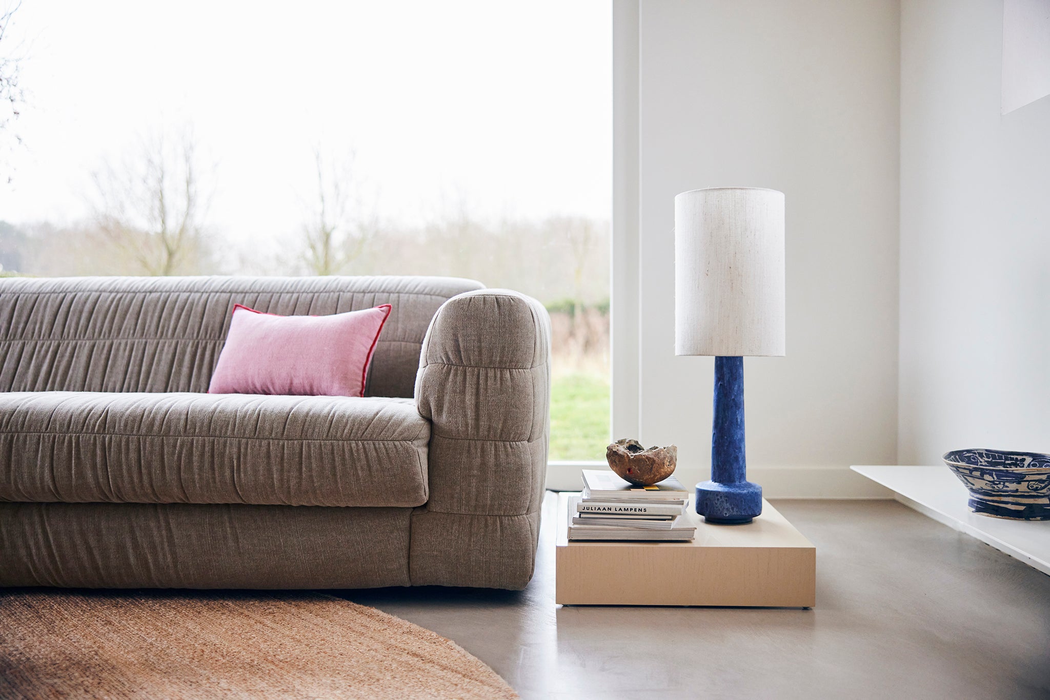 Retro Stoneware Medium Lampbase