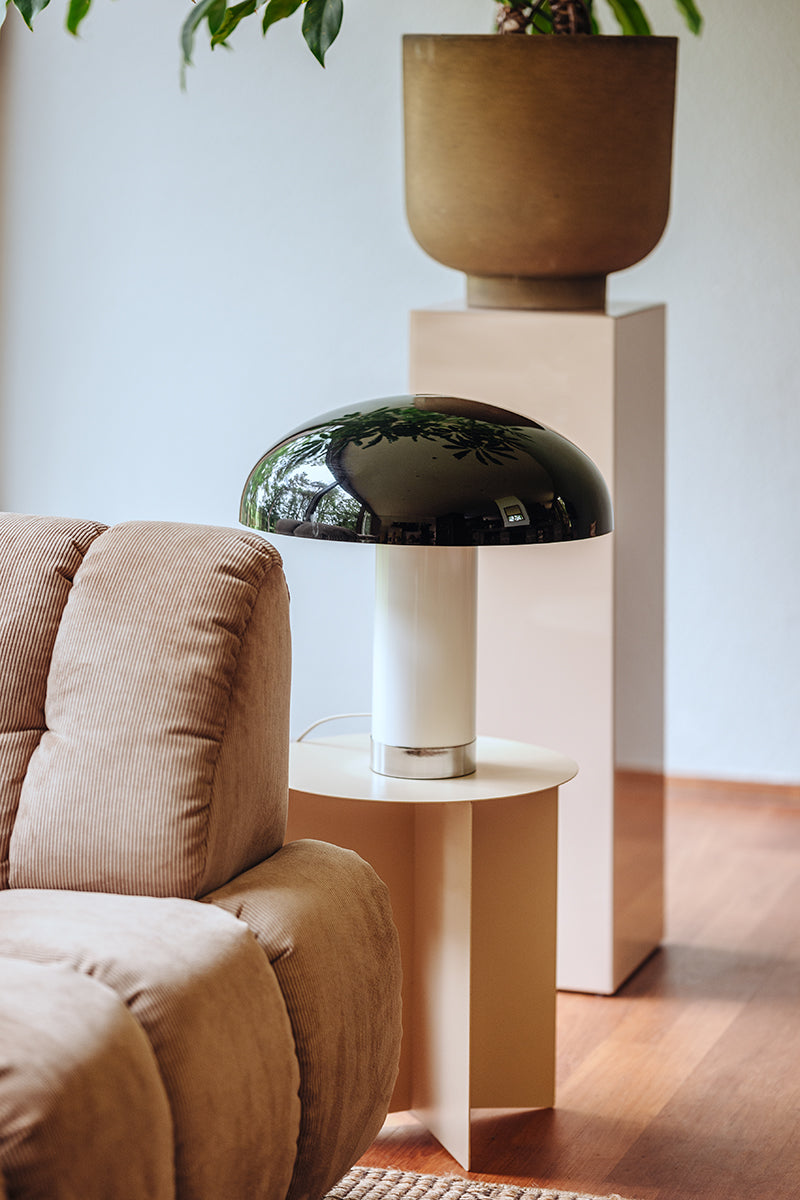 Lounge Table Lamp