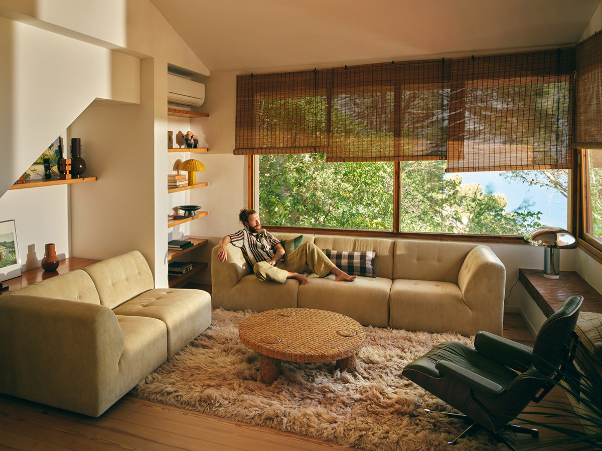 Vint Couch - Element Left