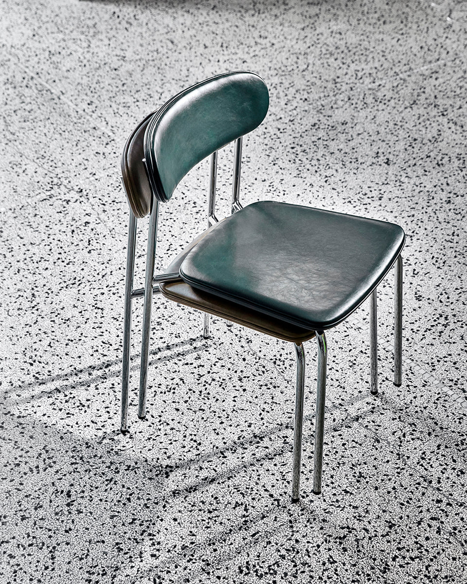 Pova Chair