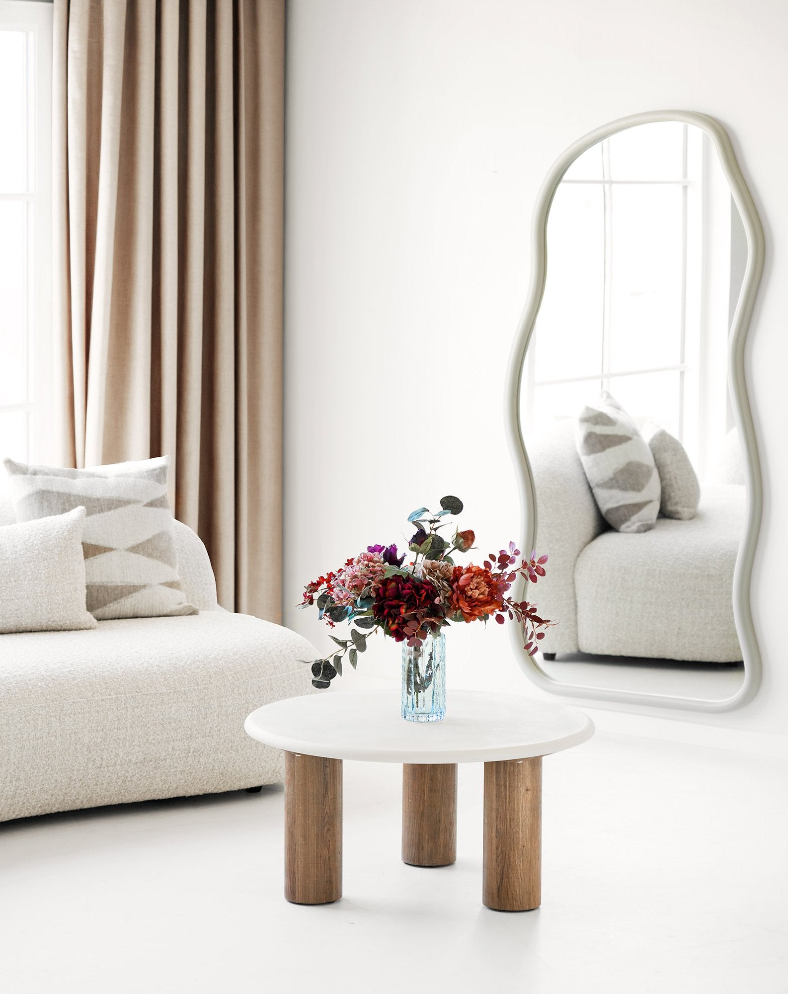 Bega Mirror