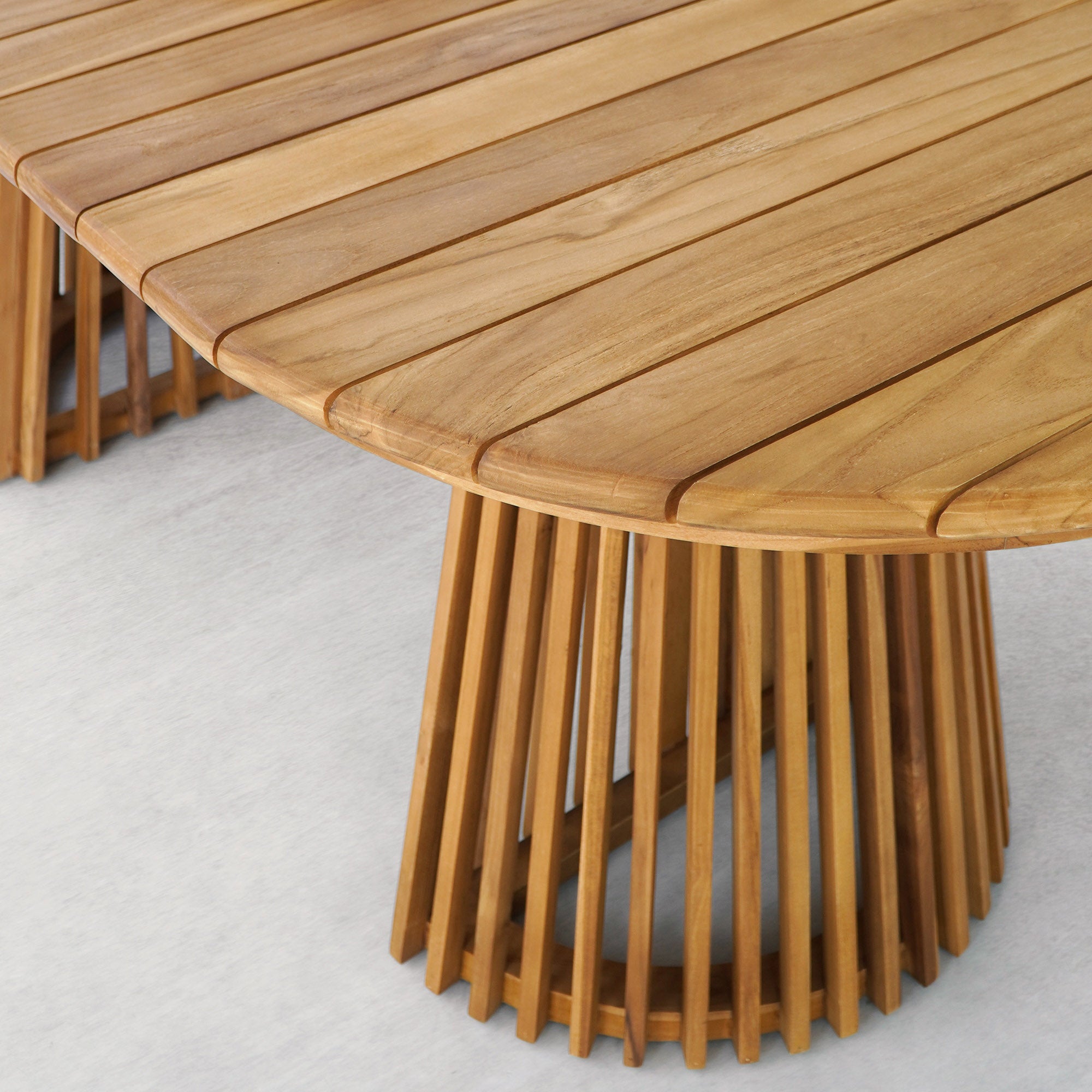 Berja Dining Table
