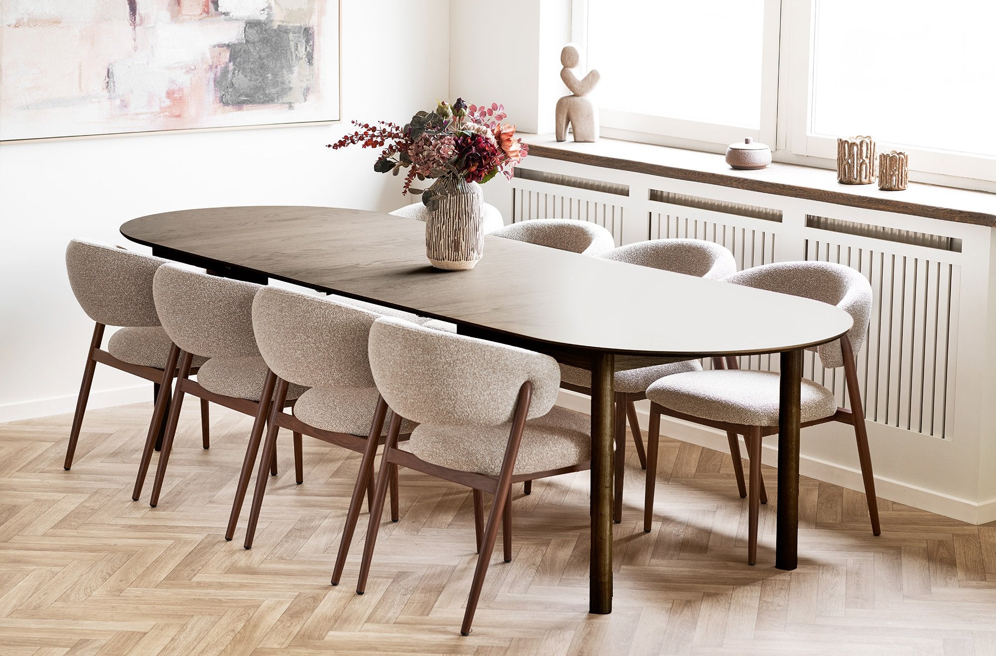 Bundaberg Oval Extendable Dining Table