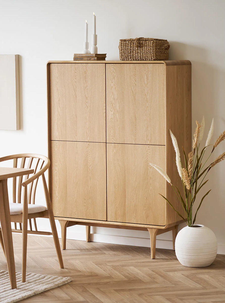 Darwin Natural Cabinet