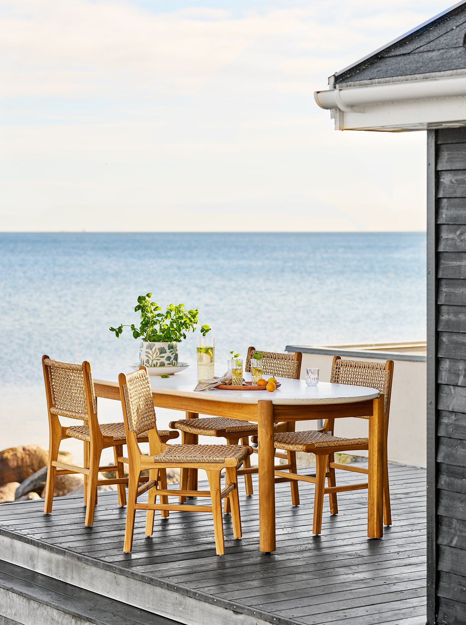 Terracina Dining Table