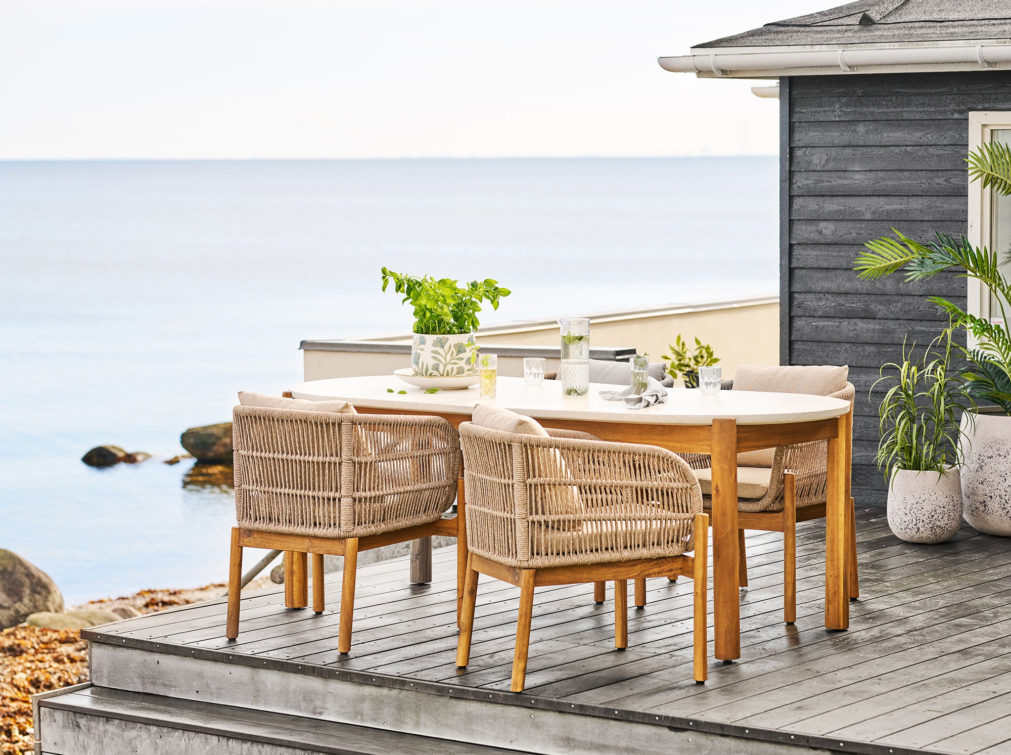 Terracina Dining Table