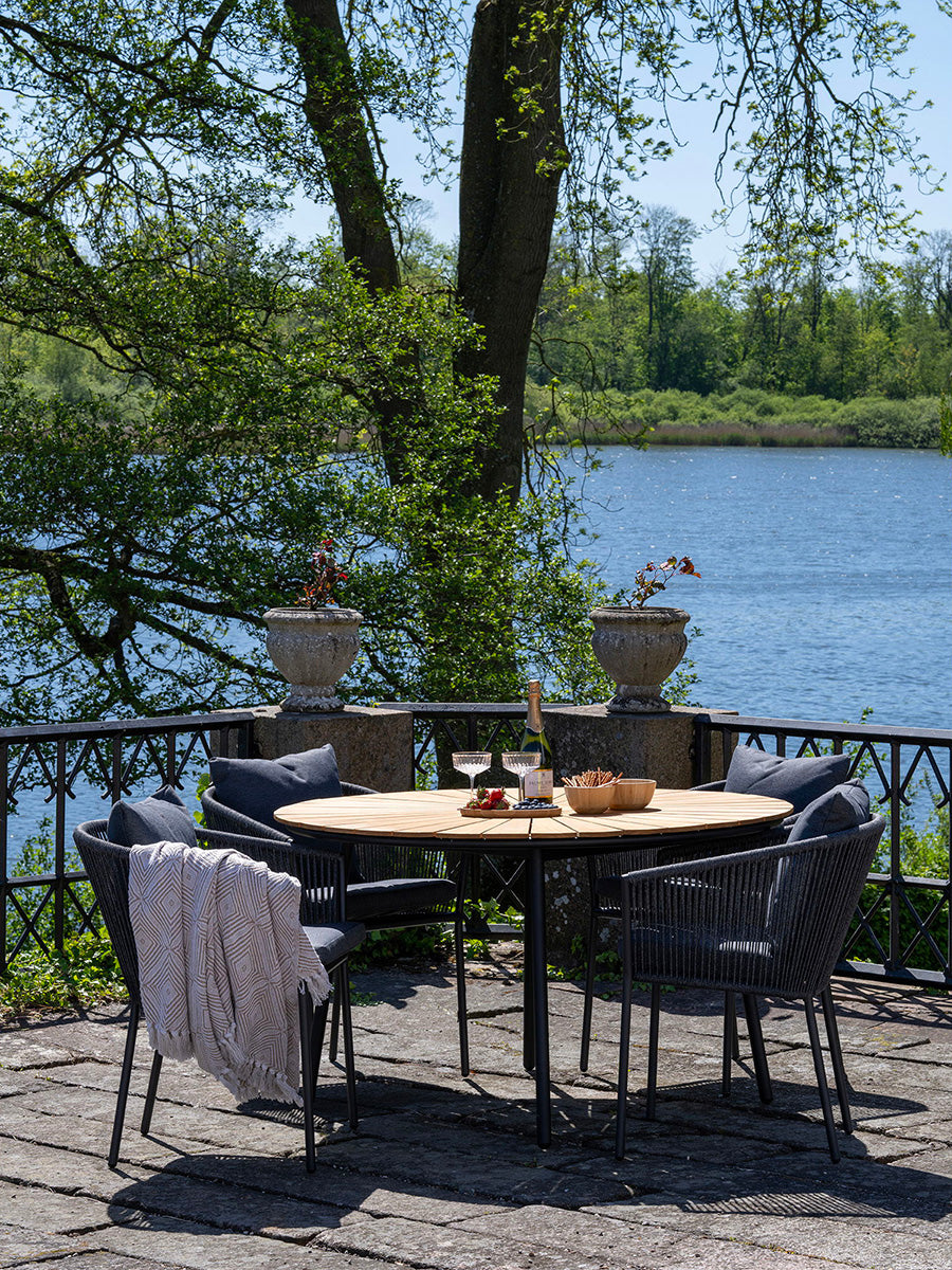 Cleveland Teak Wood Dining Table - WOO .Design