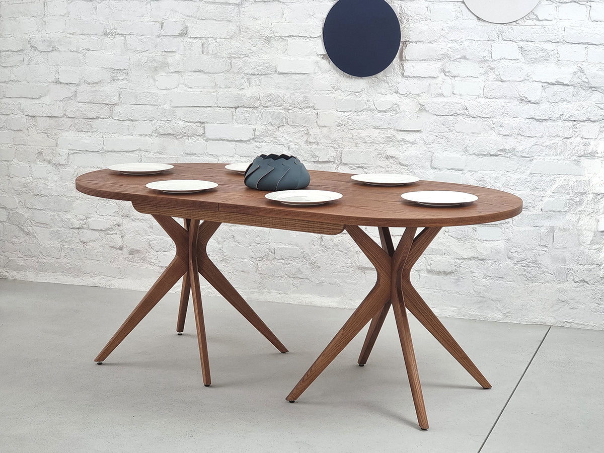 Juubi Oval Dining Table