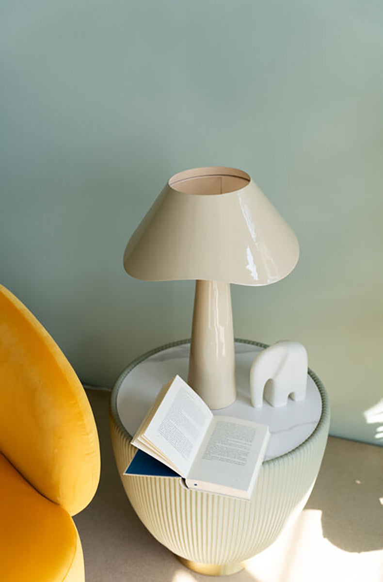 Cloudy Round Table Lamp