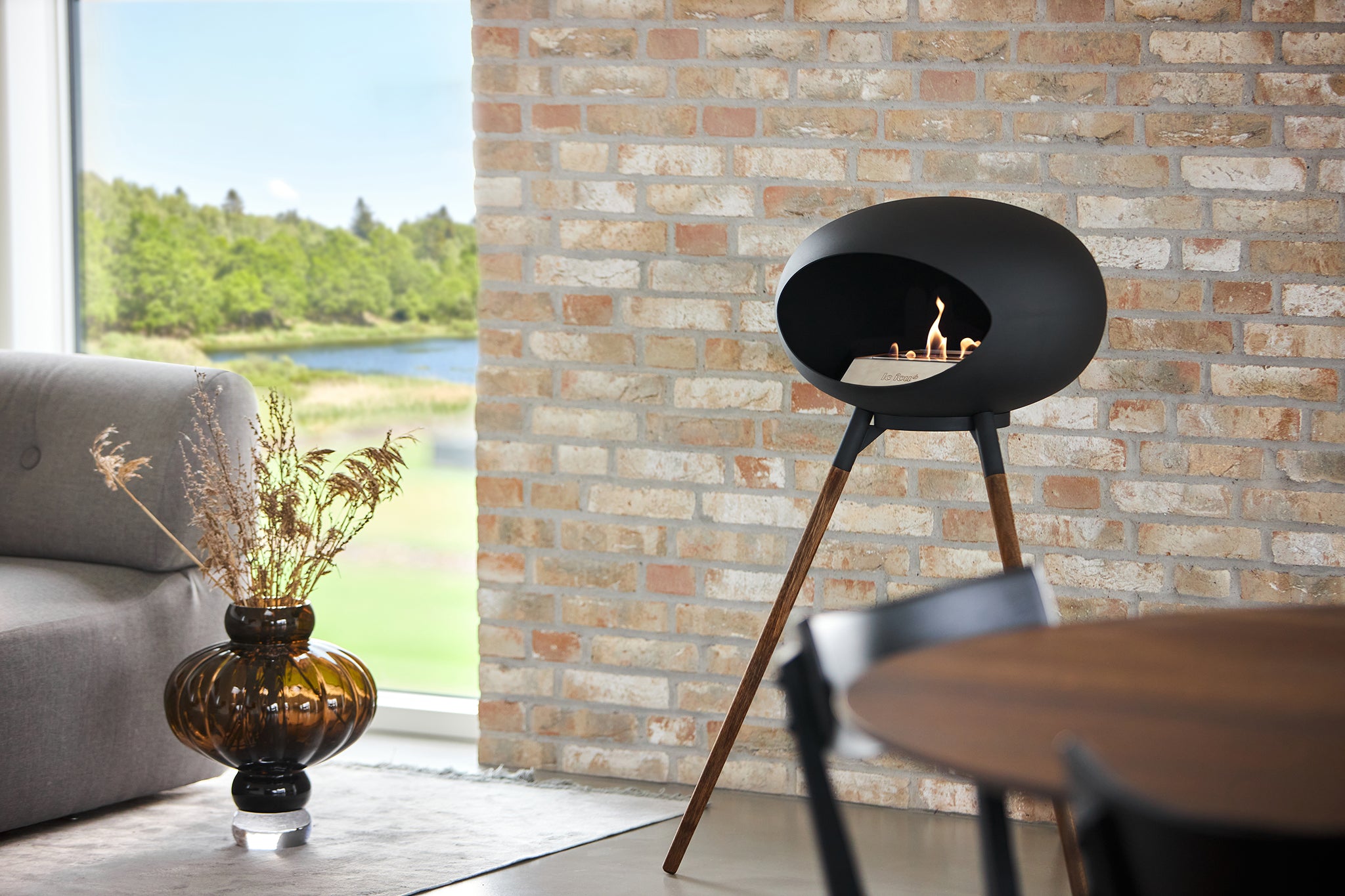 Ground Wood High White Bio Fireplace