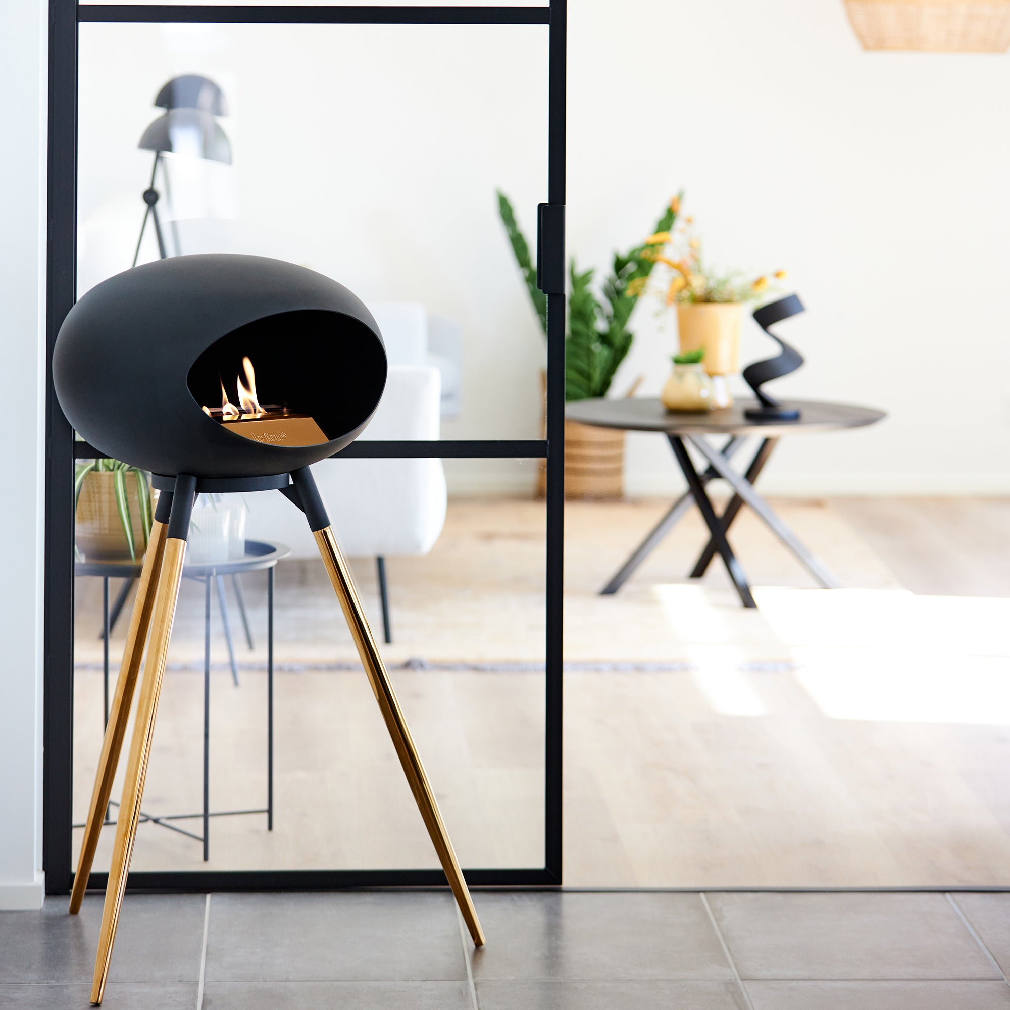 Ground Wood High Black Bio Fireplace