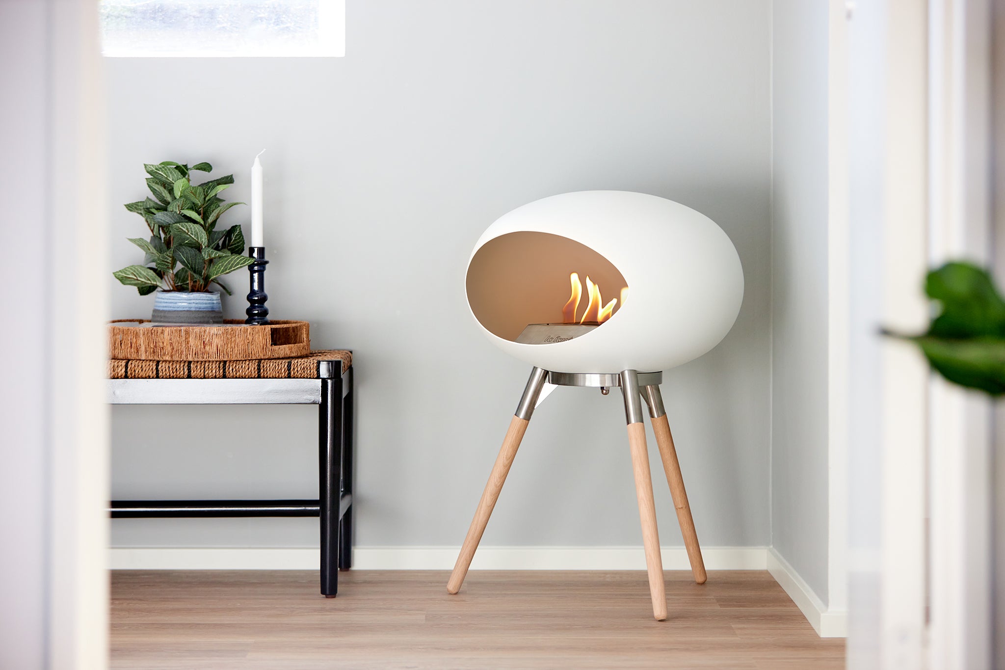Ground Wood Low Black Bio Fireplace