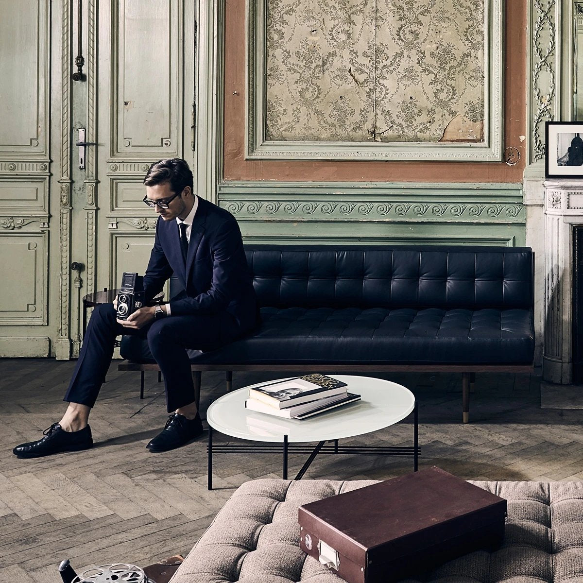 Wall Street Sofa