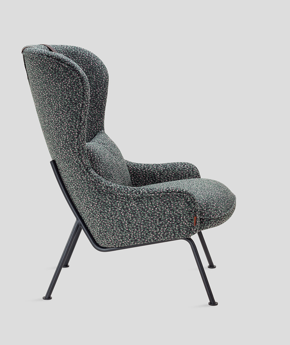 Aba Armchair with Metal Legs
