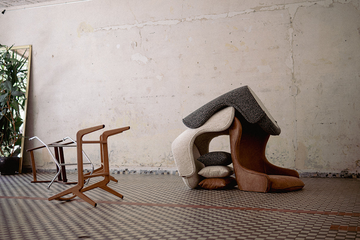 Aba Armchair with Metal Legs