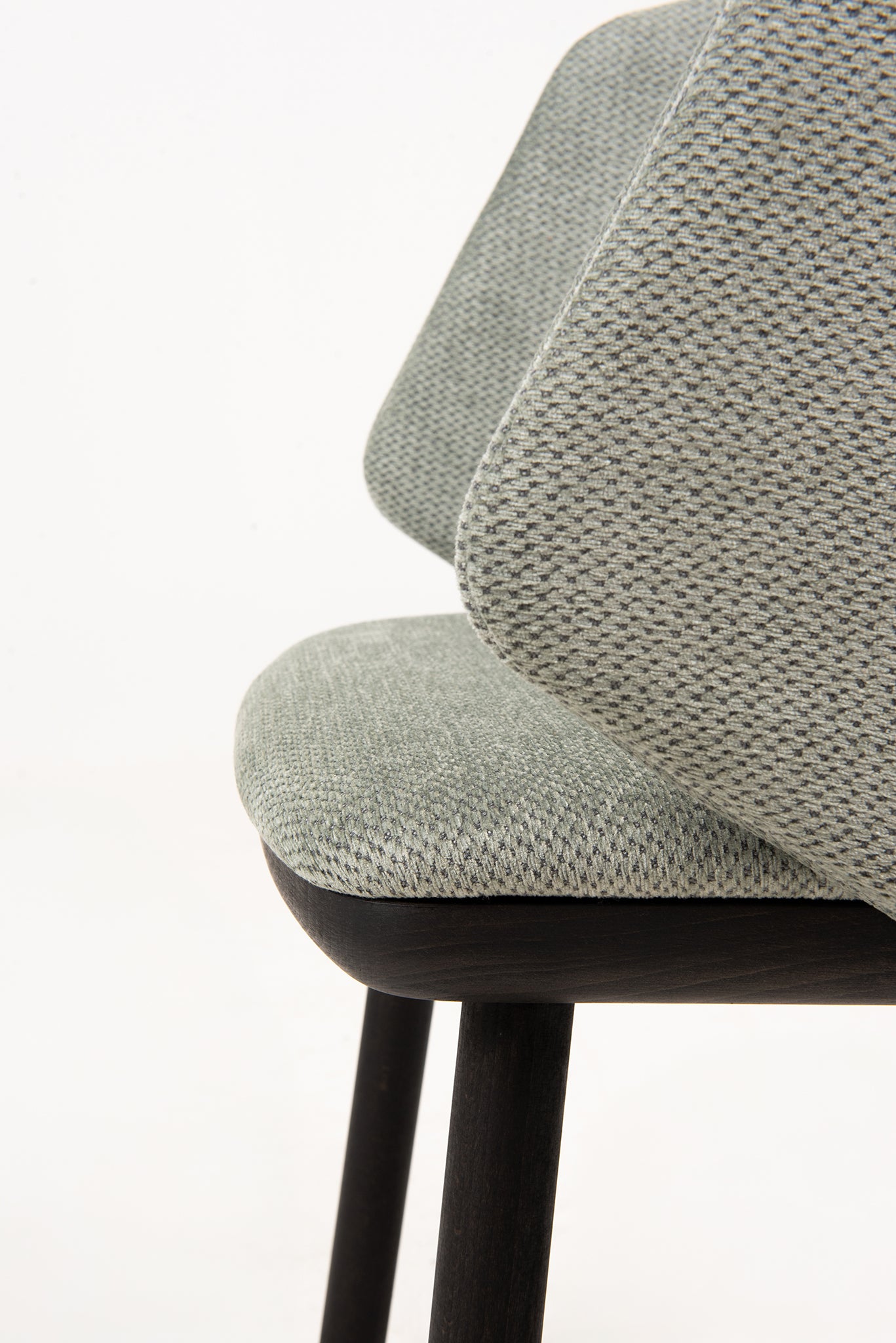 Ikkoku II Chair