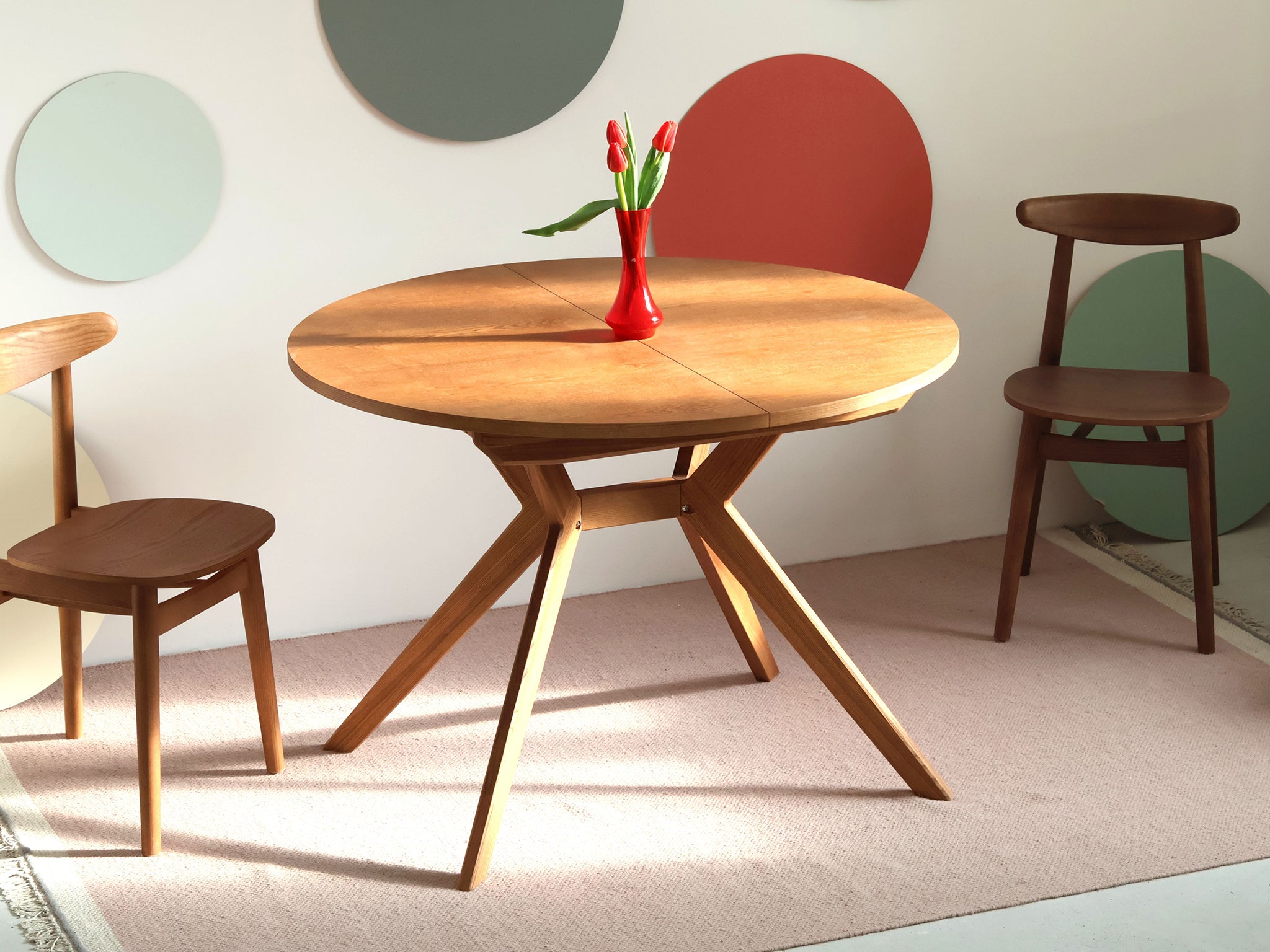 Biju Round Veneered Extendable Dining Table