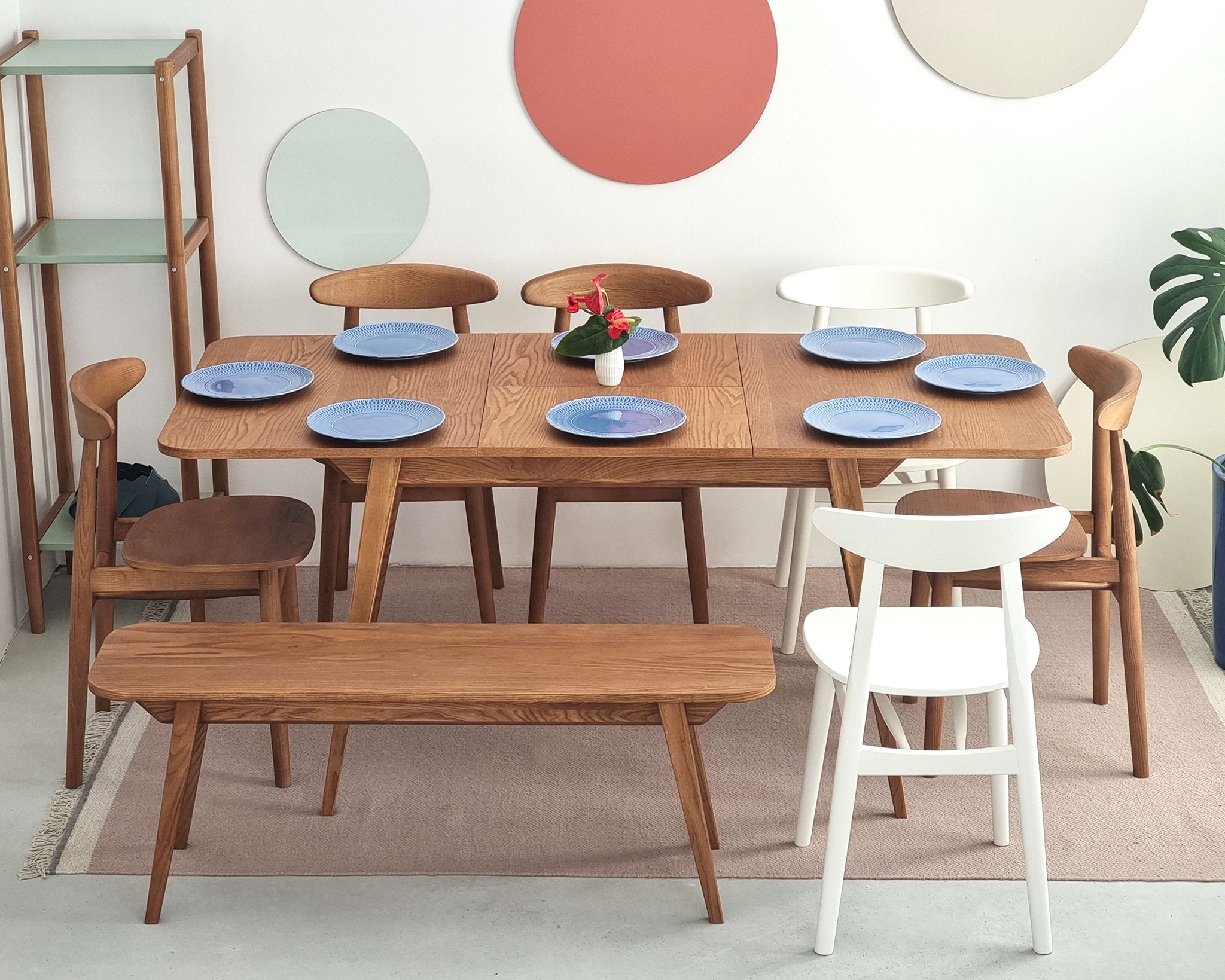 Envelope Bold Veneered Extendable Dining Table