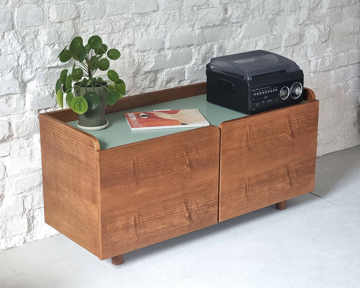 Dabi Record Player Sideboard - WOO .Design