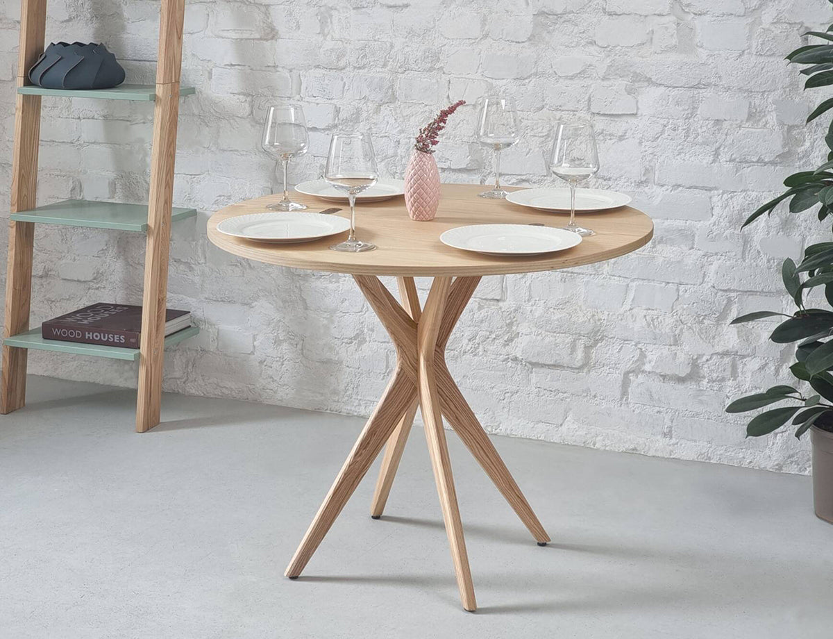 Jubi Extendable Veneered Dining Table - WOO .Design