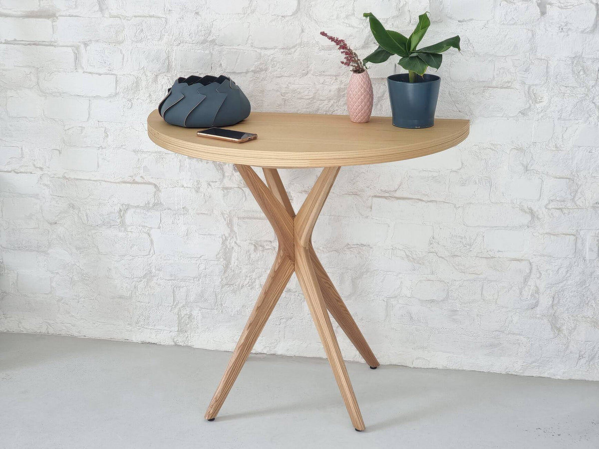 Jubi Extendable Veneered Dining Table - WOO .Design