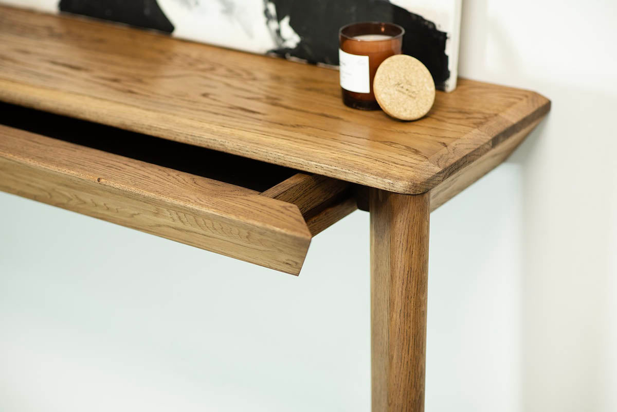 Bocca Oak Console