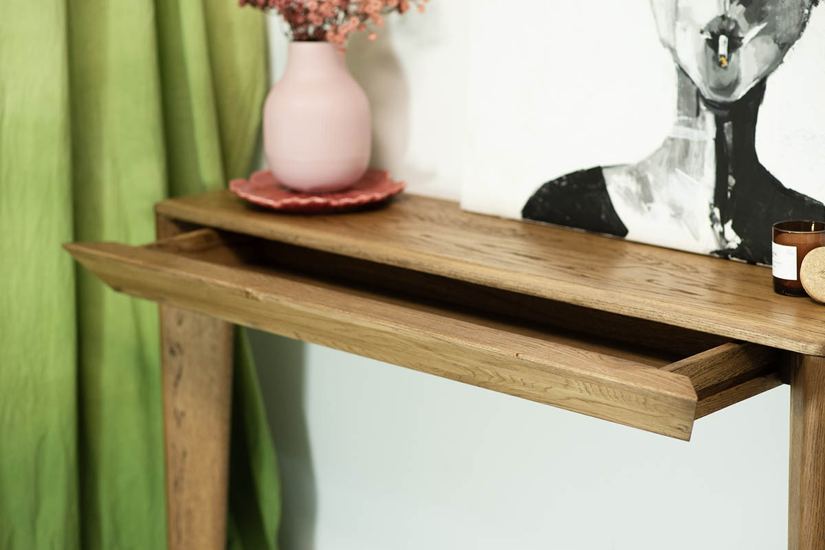 Bocca Oak Console