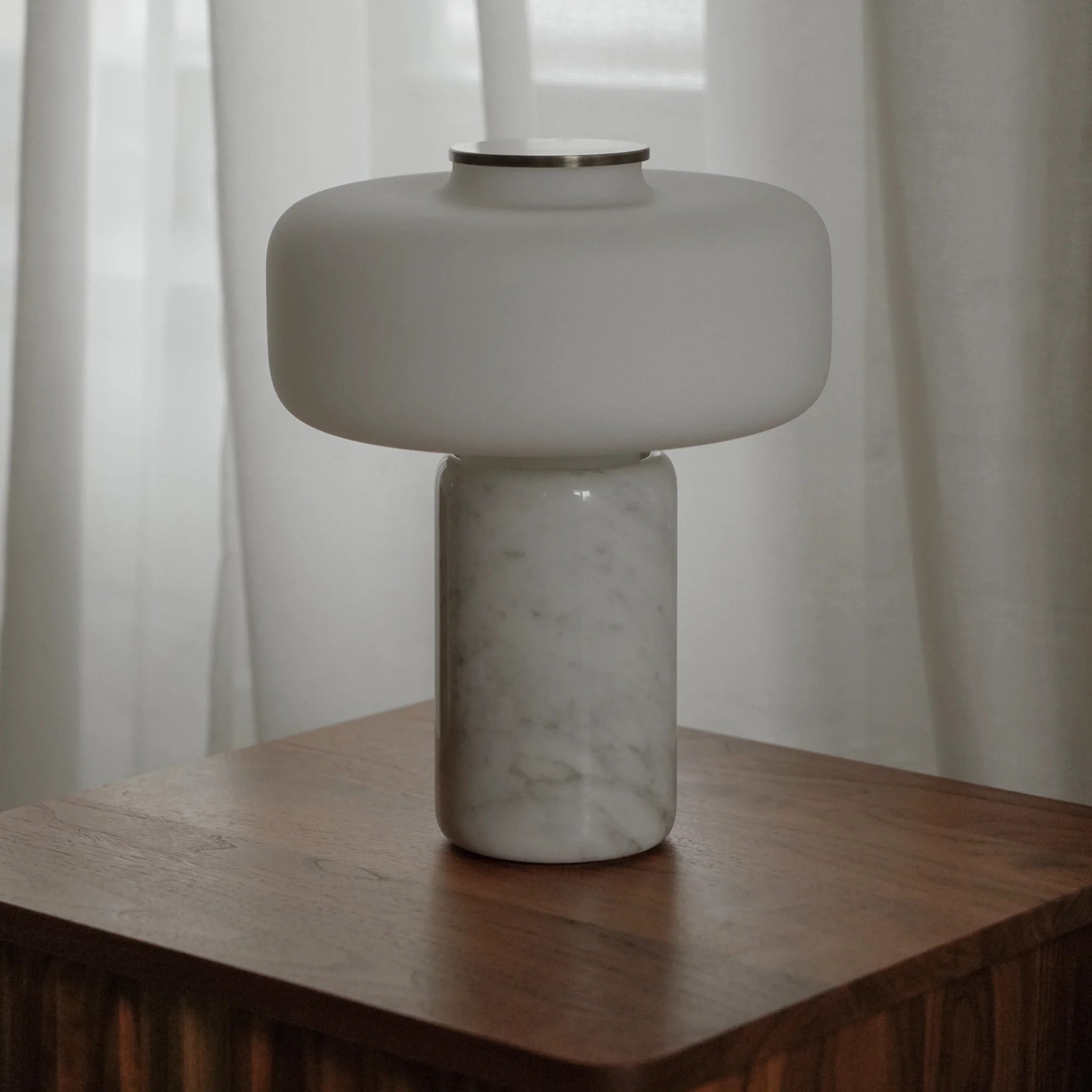Fonte Table Lamp
