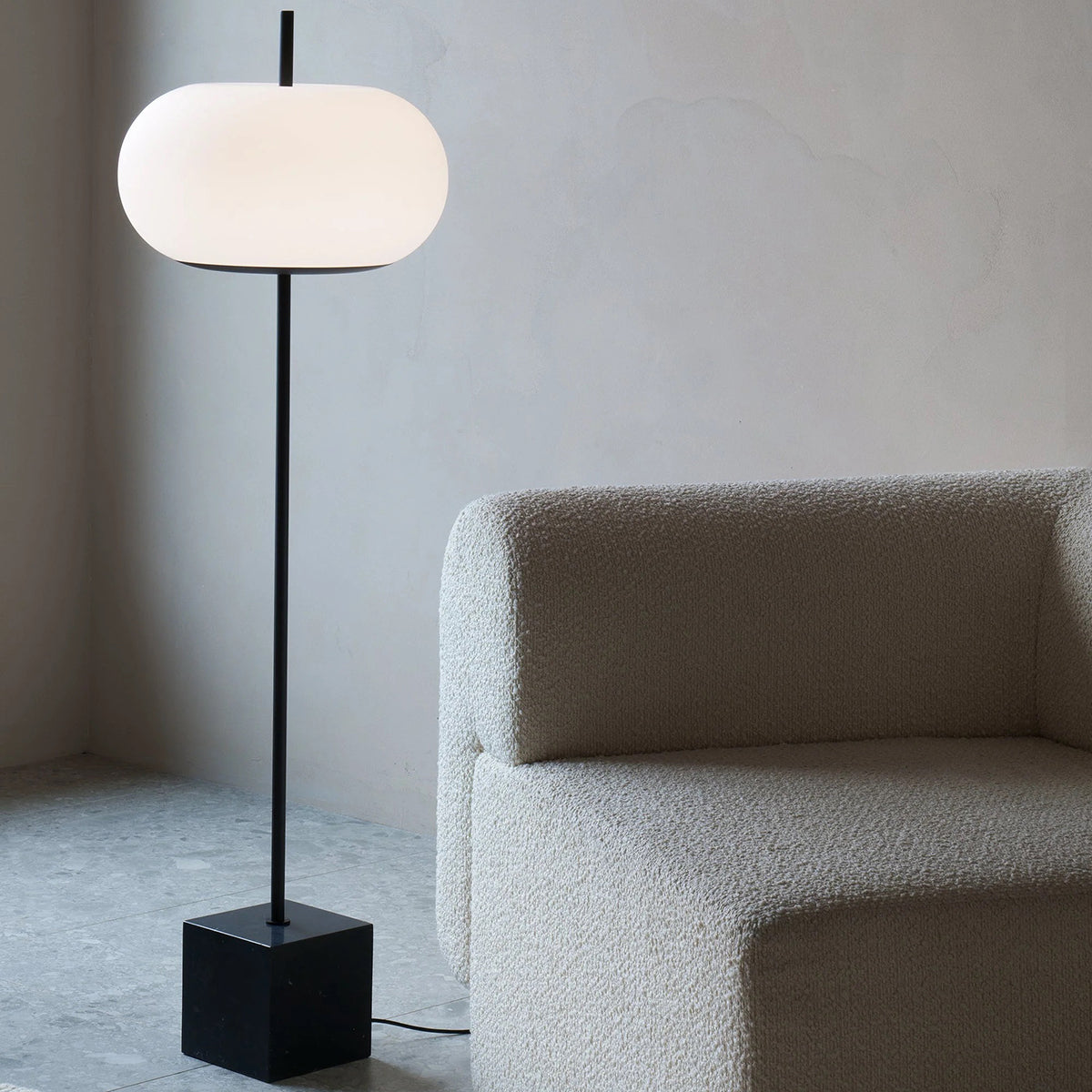 Piu Floor Lamp