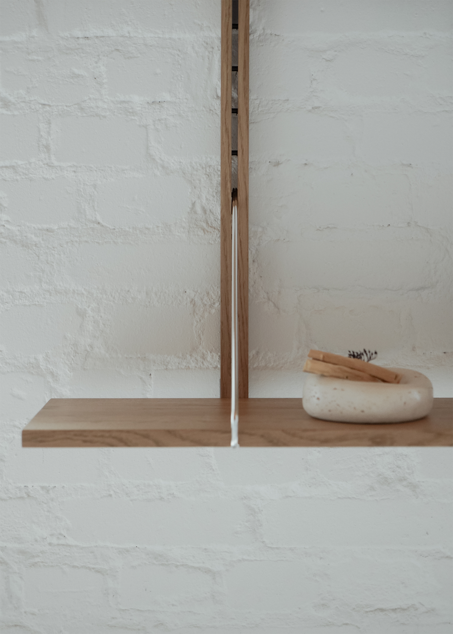 Rodd 140 Oak Wood Wall Shelf