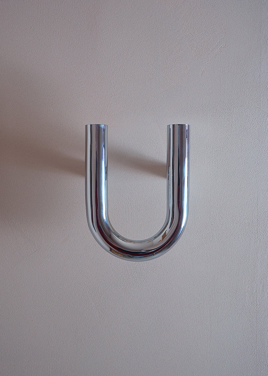 Une Hanger