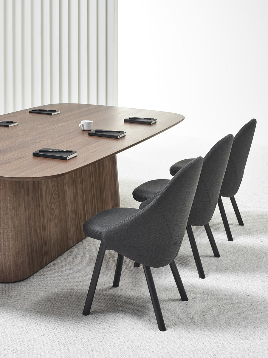 P.O.V. 466 Spherical Dining Table