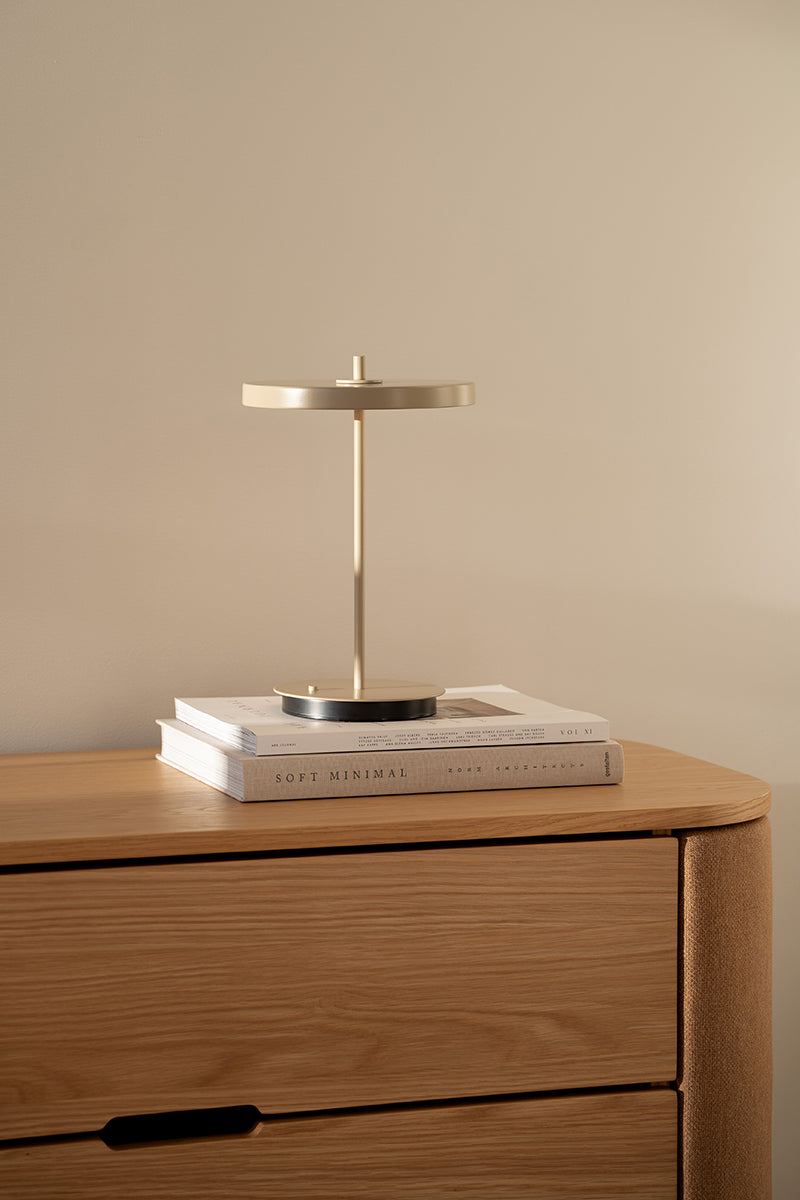 Asteria Move Monochrome Lamp