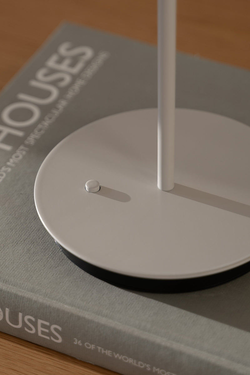 Asteria Move Monochrome Lamp