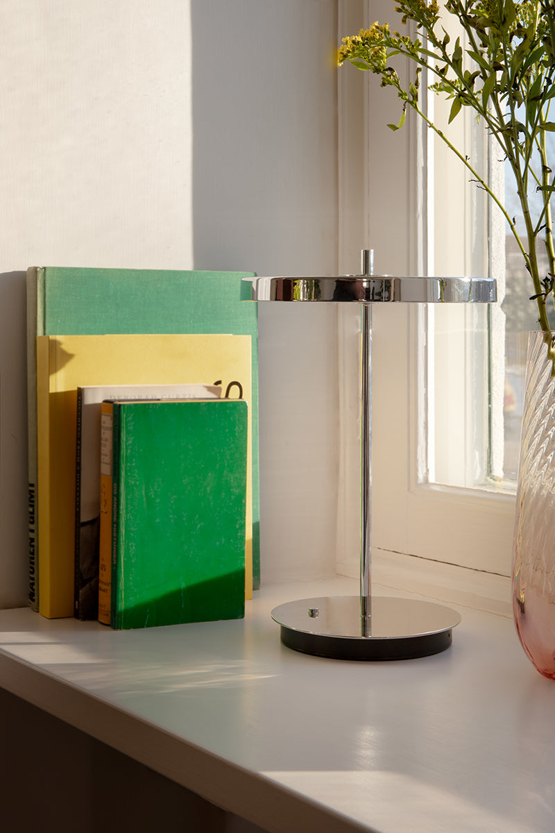 Asteria Move Monochrome Lamp